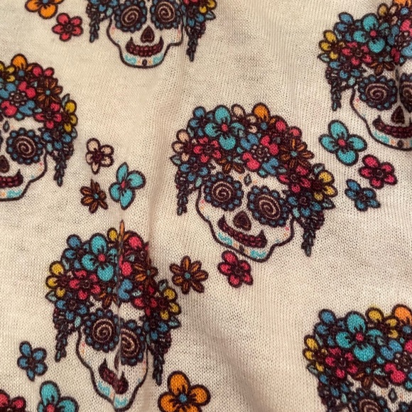 NWOT! CASHMERE! V neck sz S soft Candy Skull Sweater - Picture 4 of 9